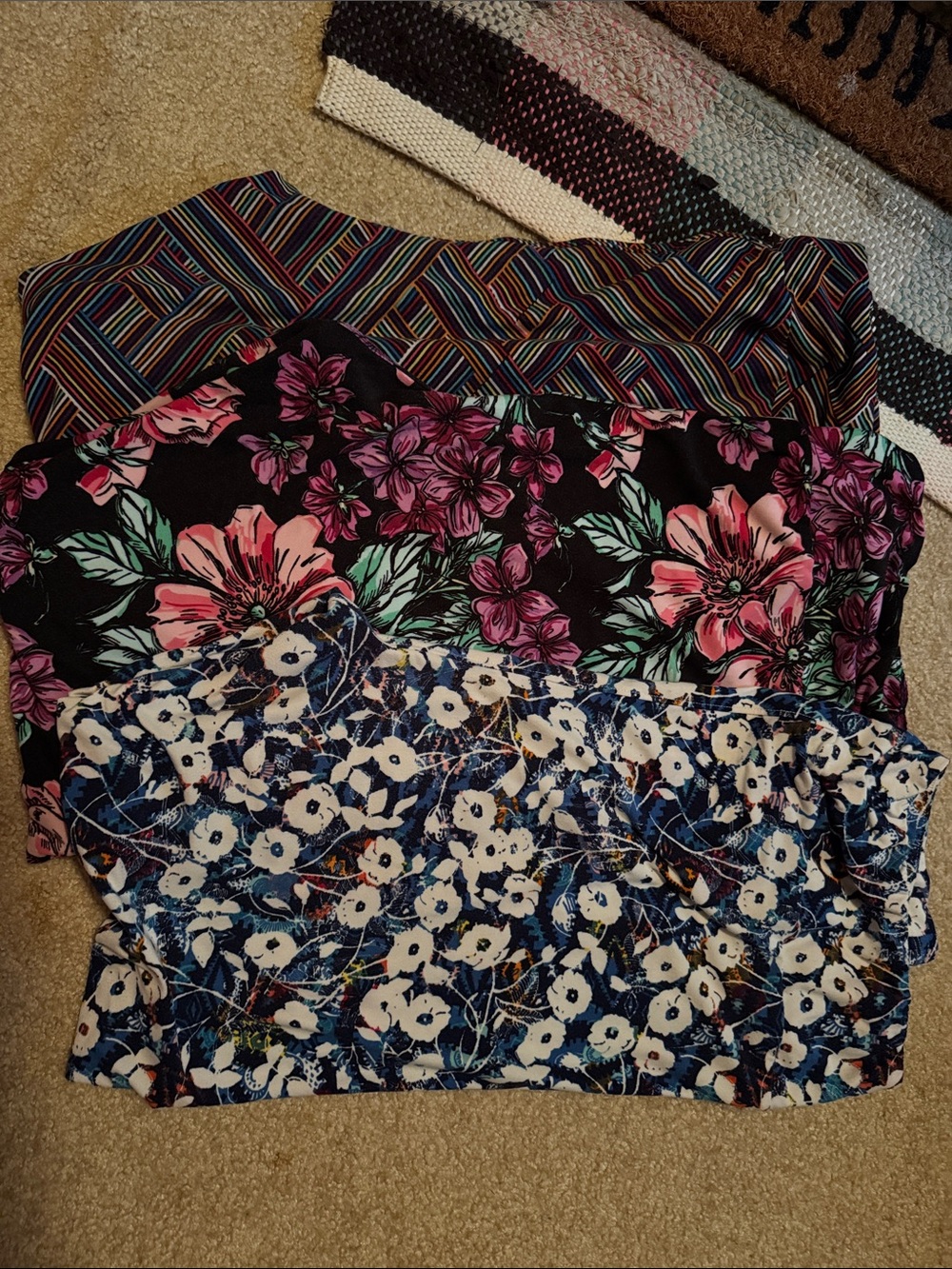 3 pair Lularoe Floral & Patterned Women's leggings TC2